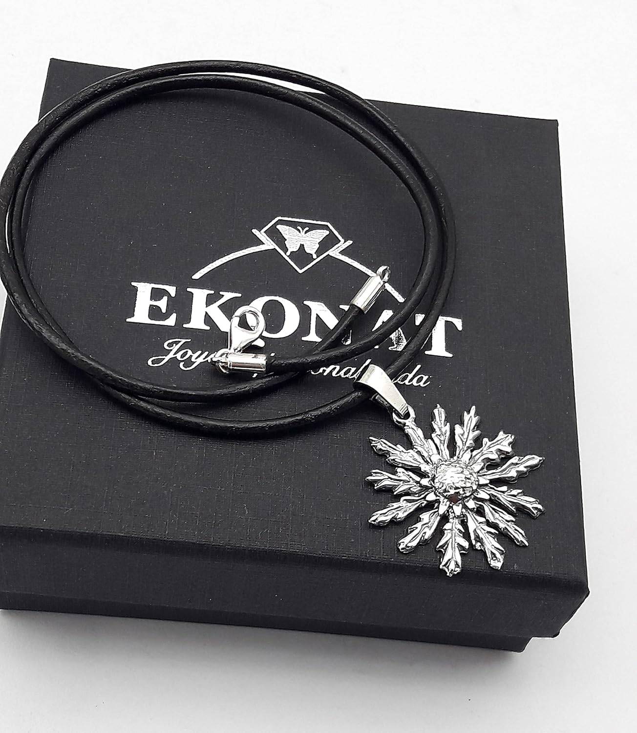 Colgante de plata de ley de eguzkilore